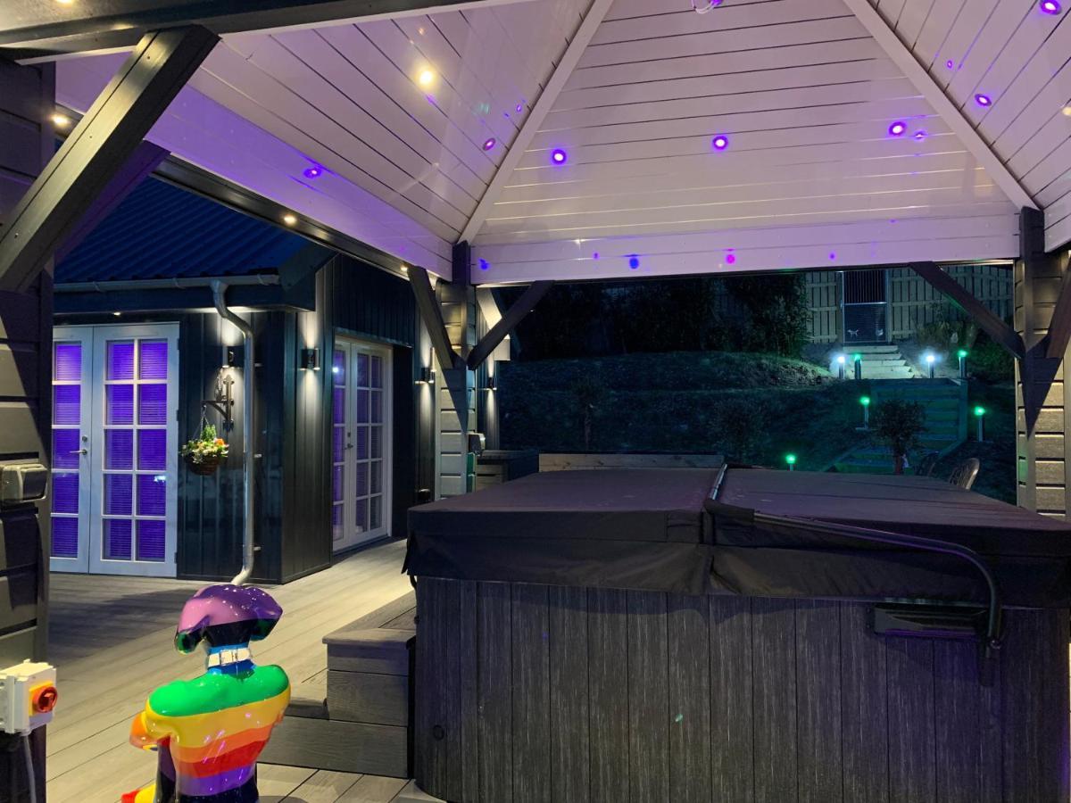 Little Fox Lodge Luxury Hideaway With Hot Tub Glencoe Near Fortwilliam (Adults Only) Extérieur photo